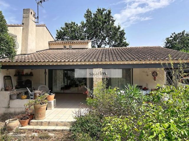 superbe VILLA T6 de STANDING proche du BRUSC