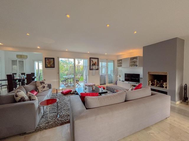 Superbe Villa 220 m² à Dar Bouazza