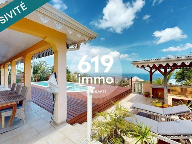 Superbe villa 5 chambres, piscine et vue mer