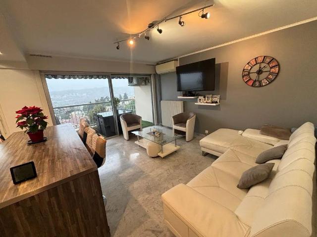 Superbe 2P meublé 43m² Corniche Fleurie Nice