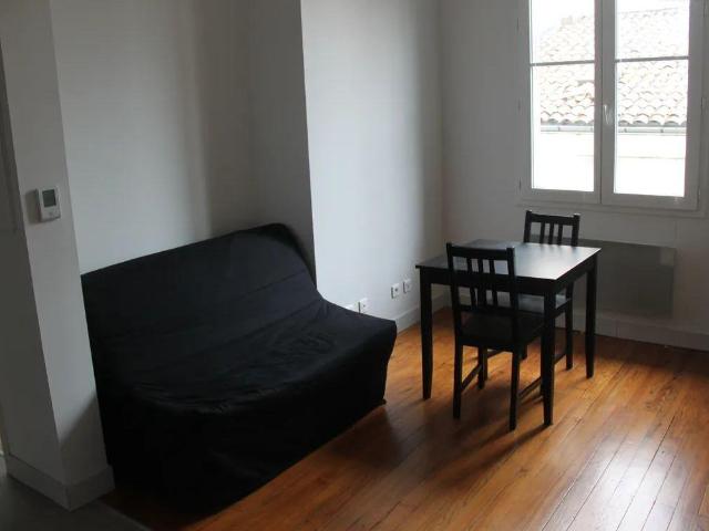 Superbe 2P 28m² à 50 m de la gare Saint Jean