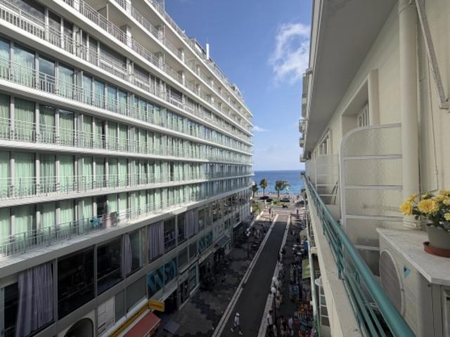 Superbe 3 pièces avec vue mer au Carré d'or, Nice
