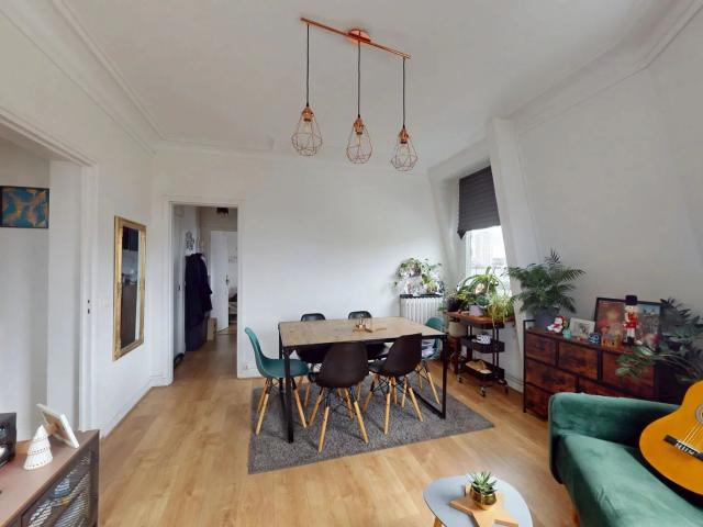 Superbe 3 pièces de standing avec vue sur la Seine, Immeuble cla