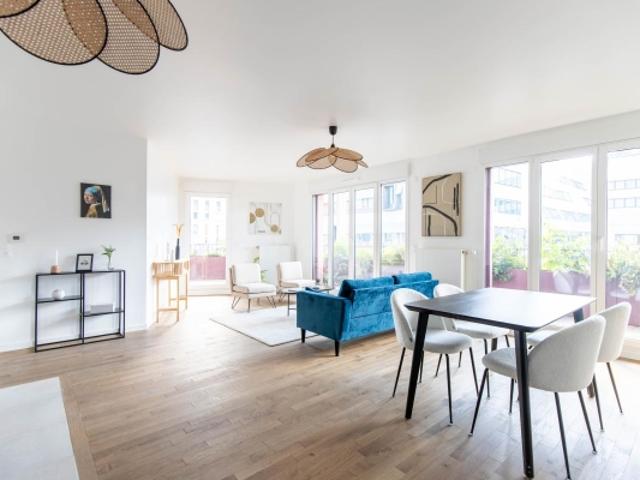 Superbe 3 pieces idealement situé interlocuteur chinois