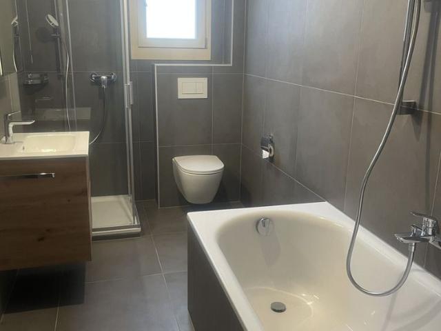 Superb 4.5 room apartment with balcony and terrace with unobstructed view
