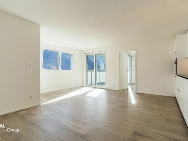 Superbe 4.5 pièces lumineux avec balcon et double parking couvert