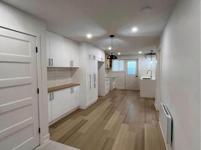 Superbe 4 ½ moderne à louer à vaudreuil– Disponible 1er juillet !