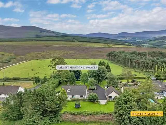 Superior Residence On c. 0.9 Acre, “Harvest Moon” The Dowry, M.