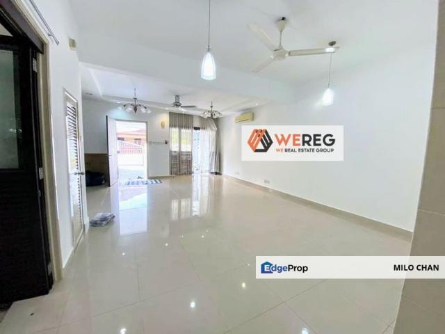Superlink double storey Kota Kemuning house for sale