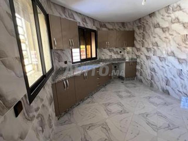 Suplex 2 face à vendre 190 m² à Meknès