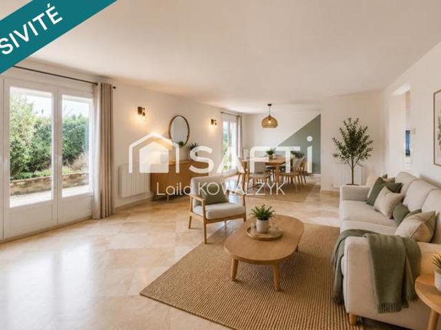 Sur Corbas – Maison familiale avec piscine, volumes généreux et cadre de vie privilégié