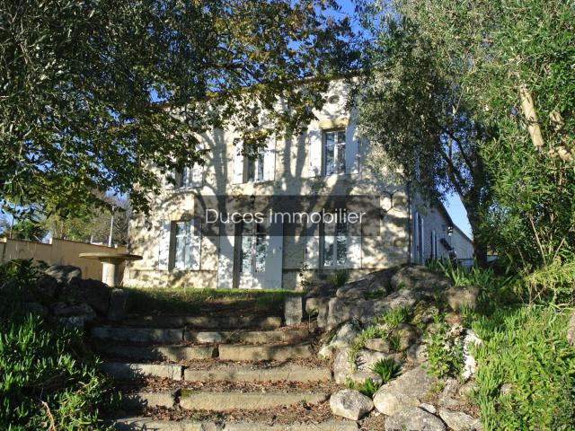 MAISON Bourgeoise située sur les coteaux de Marmande