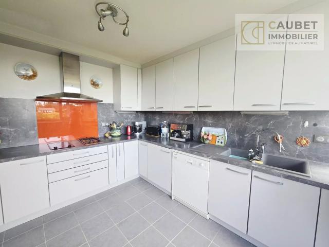Maison familiale de 173 m2 avec grand jardin Gerde
