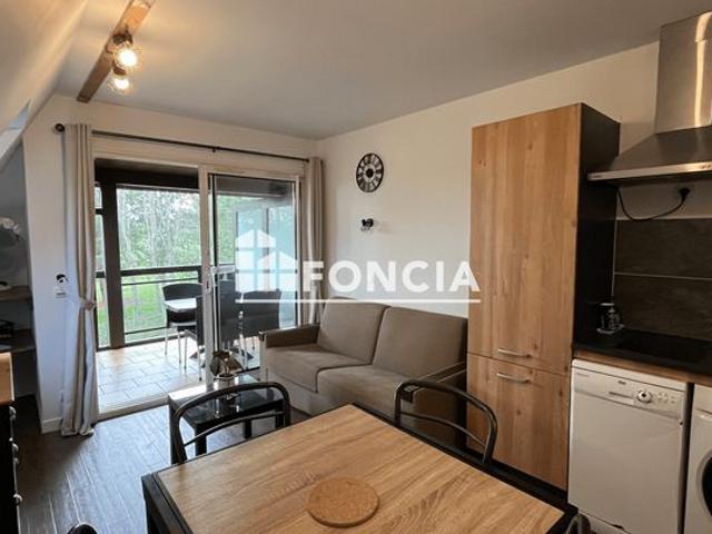 Sur les hauteurs de Deauville, appartement à vendre avec piscine