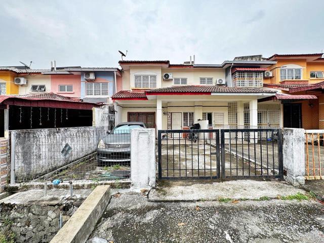 Surau Dekat Double Storey Seksyen 5 Bukit Mahkota Bangi