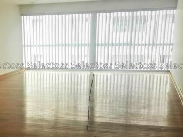 Surco dpto estreno flat 127 m2 3 dorm. 3 baños 2 cocheras. Gas natural