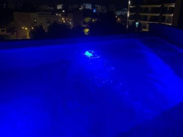 SURCO/MIRAFLORES DUPLEX $290,000 PISCINA INVERSION SOLIDA F/PARQUE 994083847