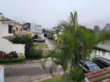 Surco Monterrico casa 4 dormitorios 300m2 en condominio c/ Alonso de Molina