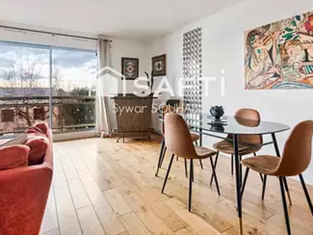 Suresnes 92150 Achat / Vente appartement 4 pièces t4 balcon parking