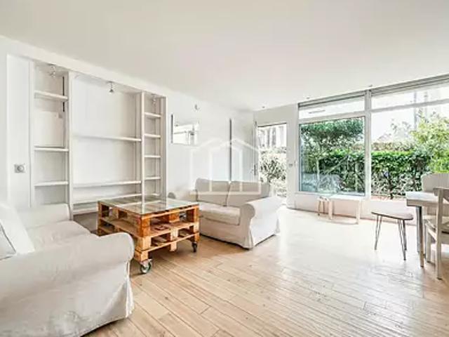 Suresnes 92150 Achat / Vente appartement 2 pièces t2 au dernier étage cave