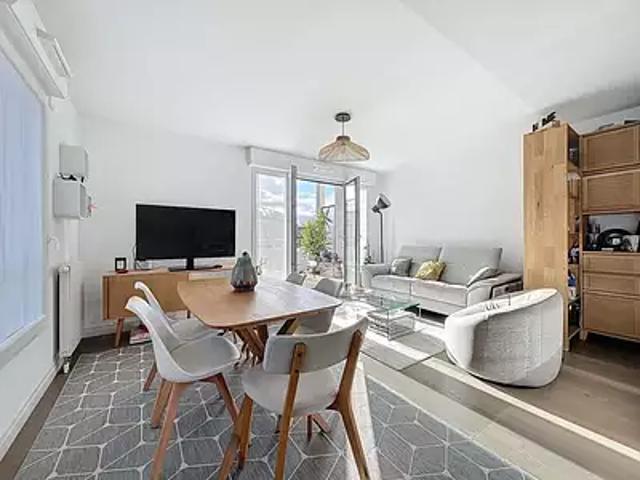 Suresnes 92150 Achat / Vente appartement 3 pièces t3 balcon