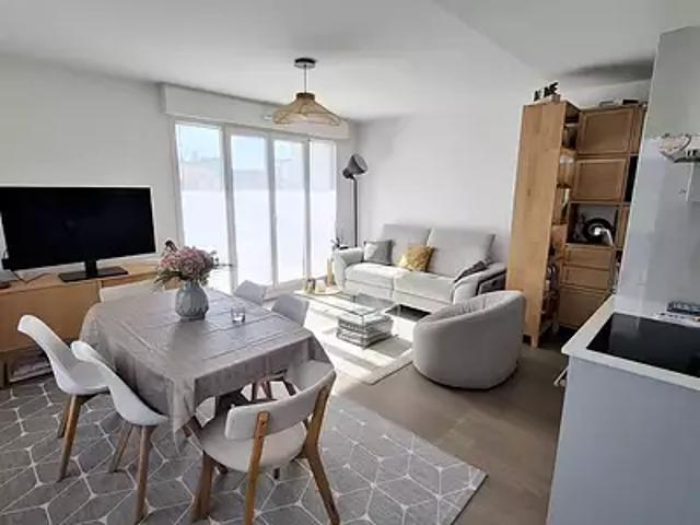 Suresnes 92150 Achat / Vente appartement 3 pièces t3 cave parking