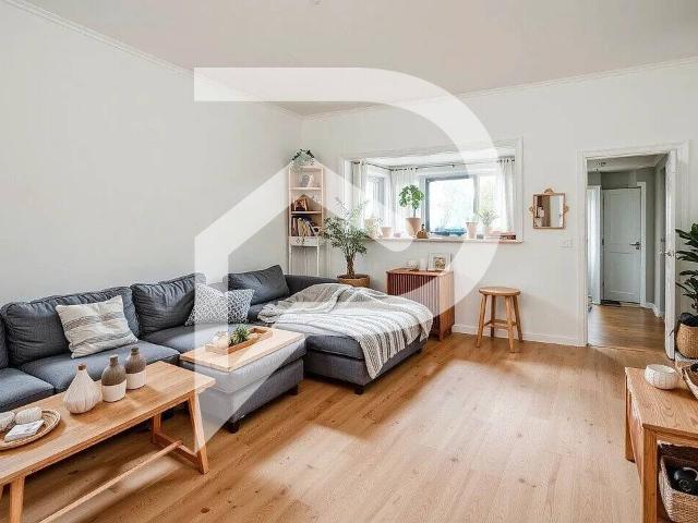Suresnes Hypercentre Duplex de 4 pièces 131m² Cave