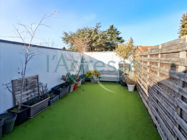 SURESNES Plateau Ouest beau duplex + TERRASSE plein ciel