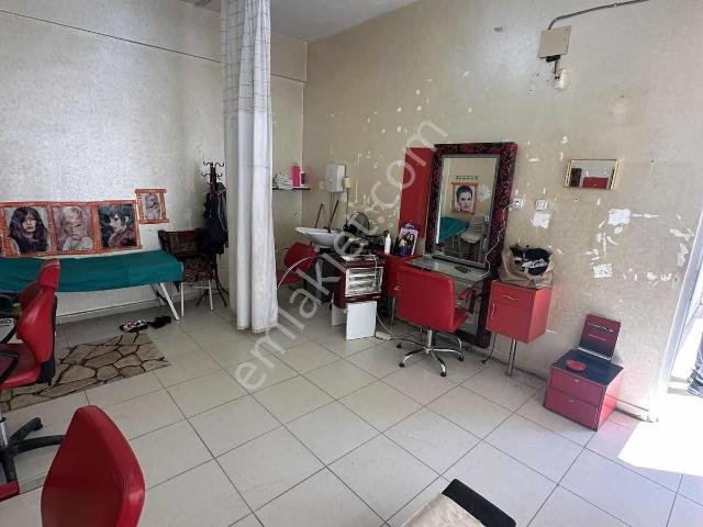 Sürer Emlak`tan Satılık Merkezi Konumda Kiracılı İşyerimiz