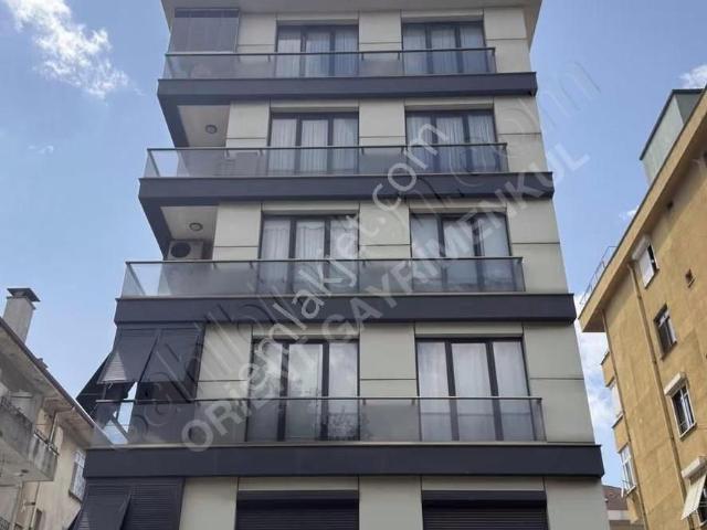 Süreyya Plajında Özel Tasarım 3+1 | Kapalı Teraslı | Otoparklı