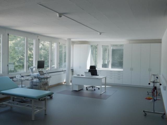 Surface médicale dès 265 m² à proximité directe du centre médical des Cadolles