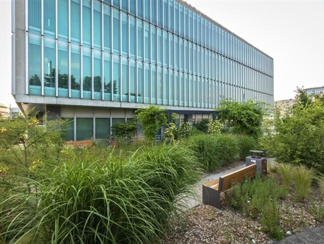 Surface commerciale de 450 m2 au coeur du World Trade Center II
