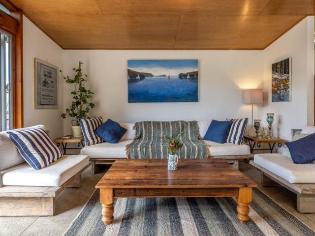 surfdale, 3 bedrooms