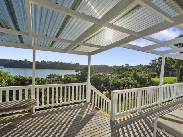 surfdale, 3 bedrooms