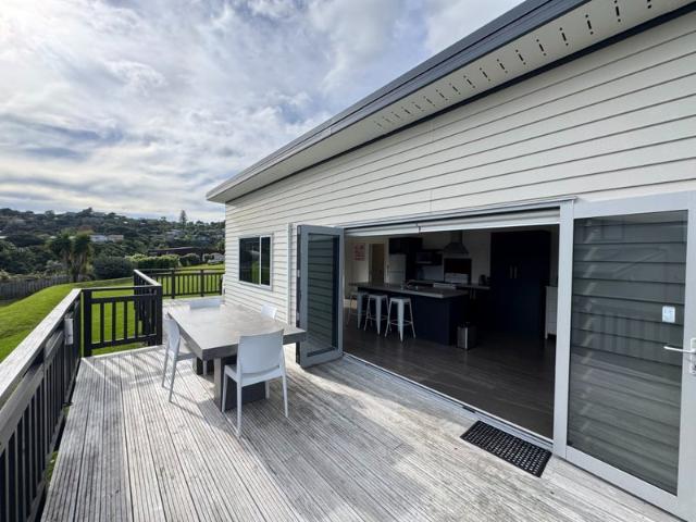 surfdale, 3 bedrooms