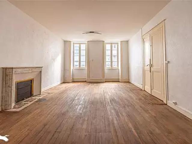 Surgères 17700 Achat / Vente immeuble