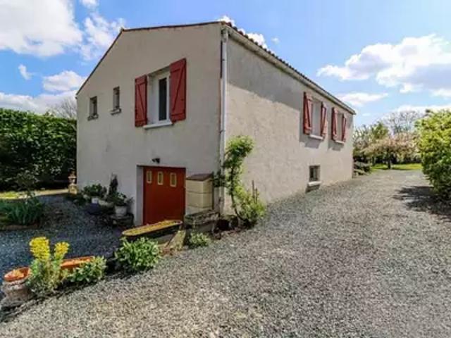 Surgères 17700 Achat / Vente maison 6 pièces t6