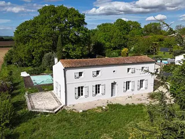 Surgères 17700 Achat / Vente maison 6 pièces t6 piscine jardin
