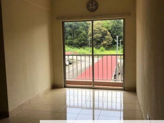 Suria Tropika Apartment