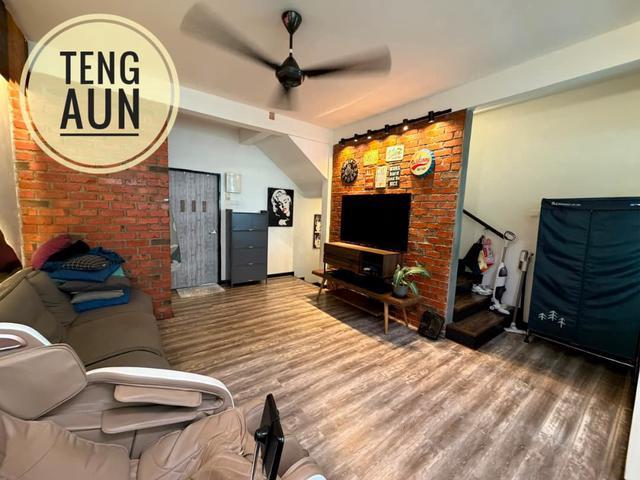 Suria Vista 1718sqft 2 Car Parks Fully Renovated Paya Terubong