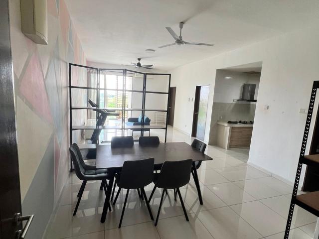 suria putra, condominium