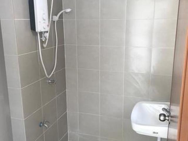 Suria Putra Residence for sale