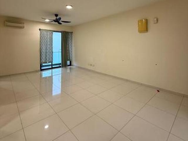 Suria Putra Super Deal881sqft 2parking Mid Floor 1 Deposit