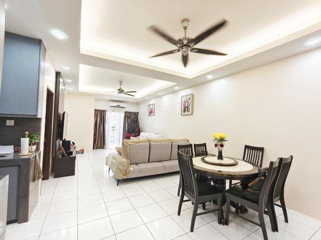 Suria Residence Condominium Bandar Mahkota Cheras