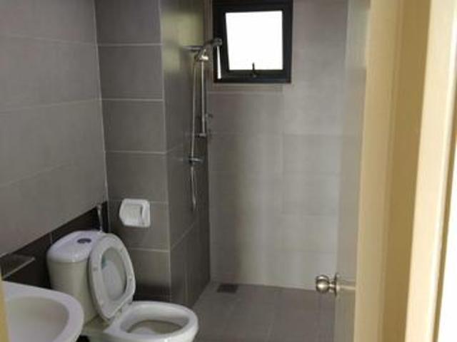 Suria Residence FOR SALE