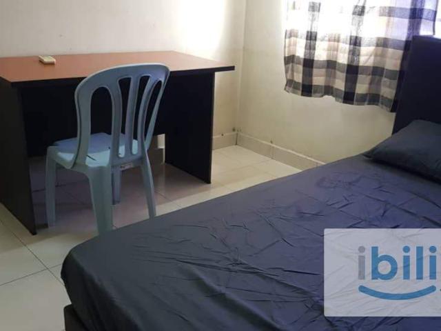 Suriamas Condo, Medium Room Sunway Pyramid, Mentari, NPE, Federal, near KTM BRT