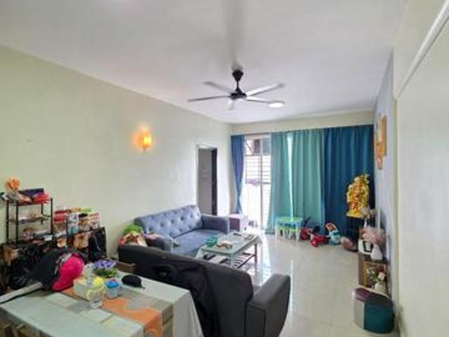Suriamas Larkin JB 7mins To CIQ JB For Rent