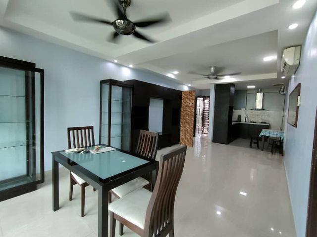 Suriamas Suite Larkin Kebun Teh 10 Min To CIQ Renovate Full Loan