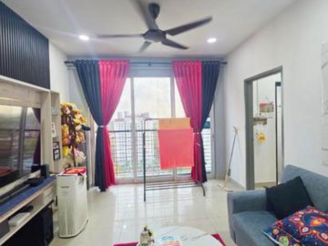 Suriamas Suite Larkin high floor 3 bedrooms fully furnished near ciq