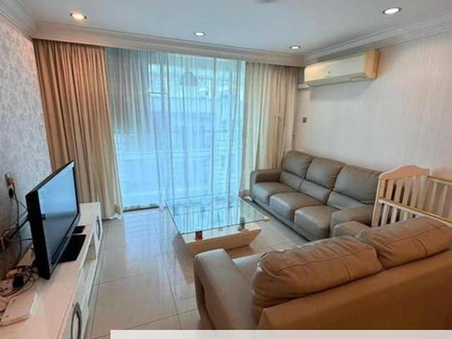 SuriaMas Suites
